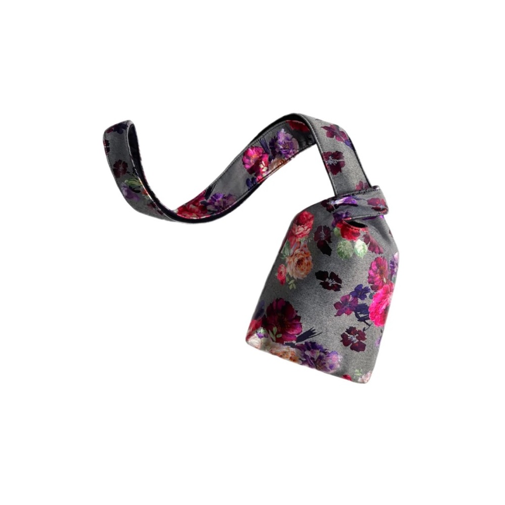 Carlton Yaito Knot Bag